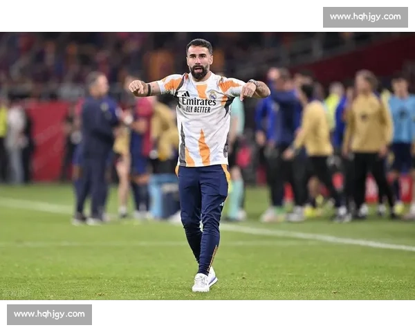 年轻气盛！18 岁亚马尔叫板卡瓦哈尔：皇马球员有种场外碰